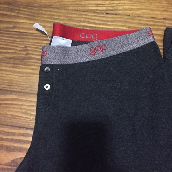 Set of 2 Gap Thermal Leggings Size Large - Picture 3 of 4